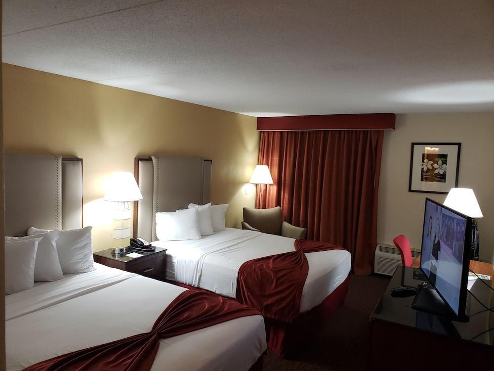 فندق Baymont By Wyndham Southfield/Detroit المظهر الخارجي الصورة