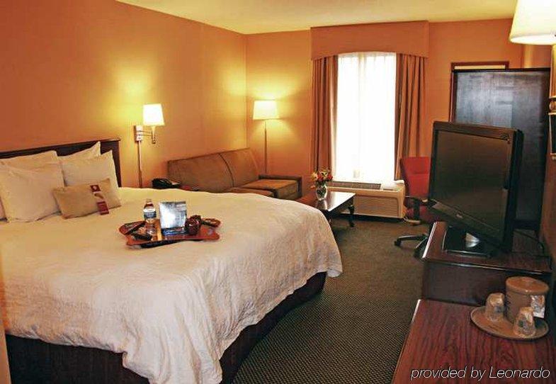 فندق Baymont By Wyndham Southfield/Detroit الغرفة الصورة